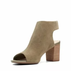 Clark Deva Bell 10 Clark Deva Bell -Womens Shop 26140003 D