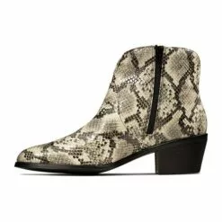 Clark Breccan Valley -Womens Shop 26146807 D